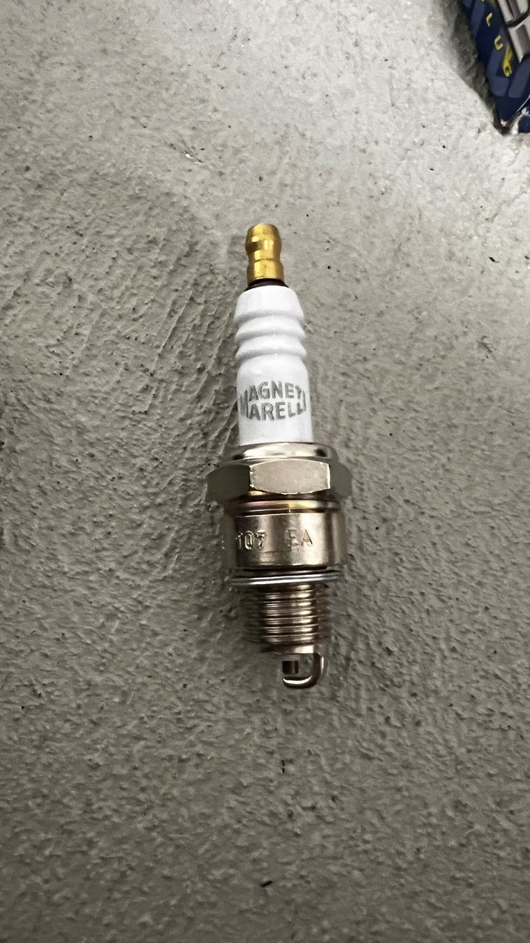 Sachs Mofas: Diverse Töffli Teile Zubehör – Gebraucht aus Felben - Wellhausen von Auto-Hub 2