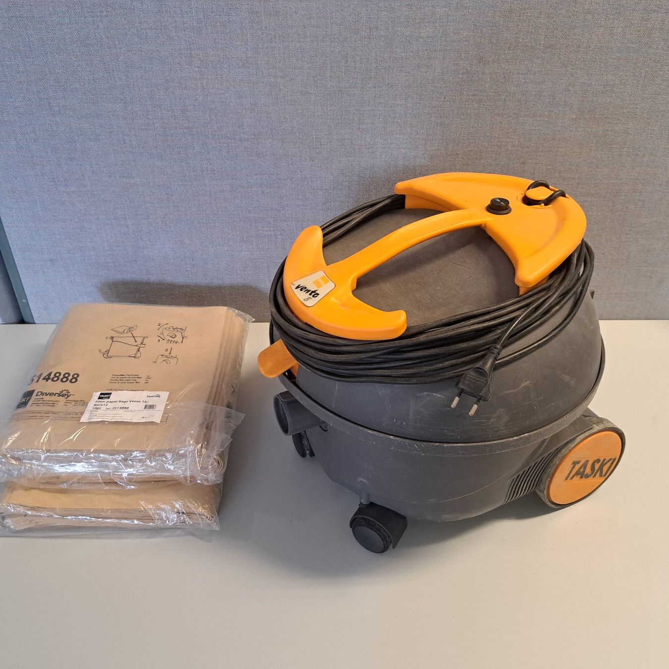 Staubsauger & Zubehör: Gebrauchter Taski Vento Staubsauger – Gebraucht aus Belp von deal-now 1