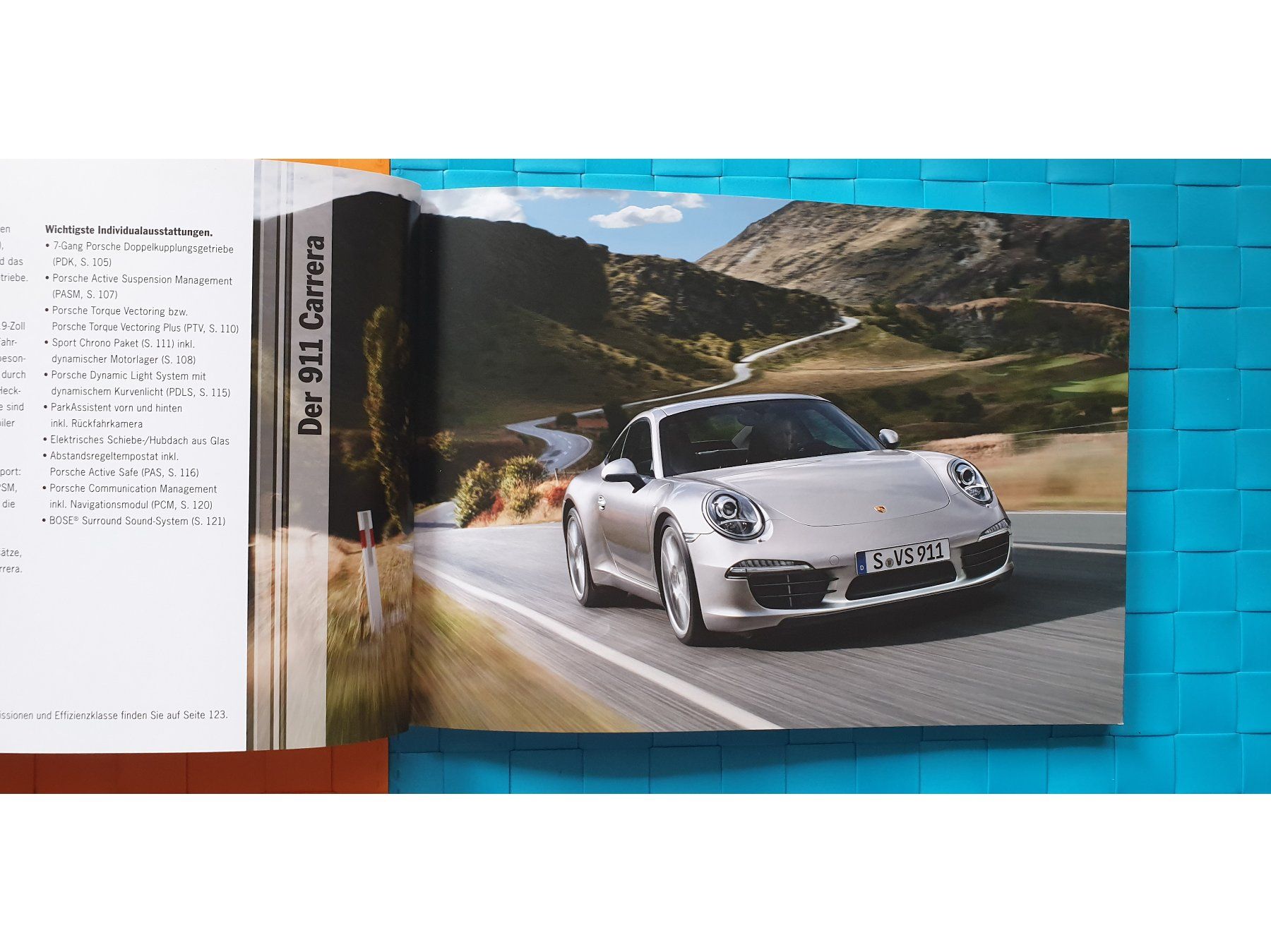 Riviste & Magazine: PORSCHE 2015 - BOXSTER, CAYMAN, 911, MACAN - Prospekt – Nuovo (secondo la descrizione) da Viganello venduto da CARLiteratur 2