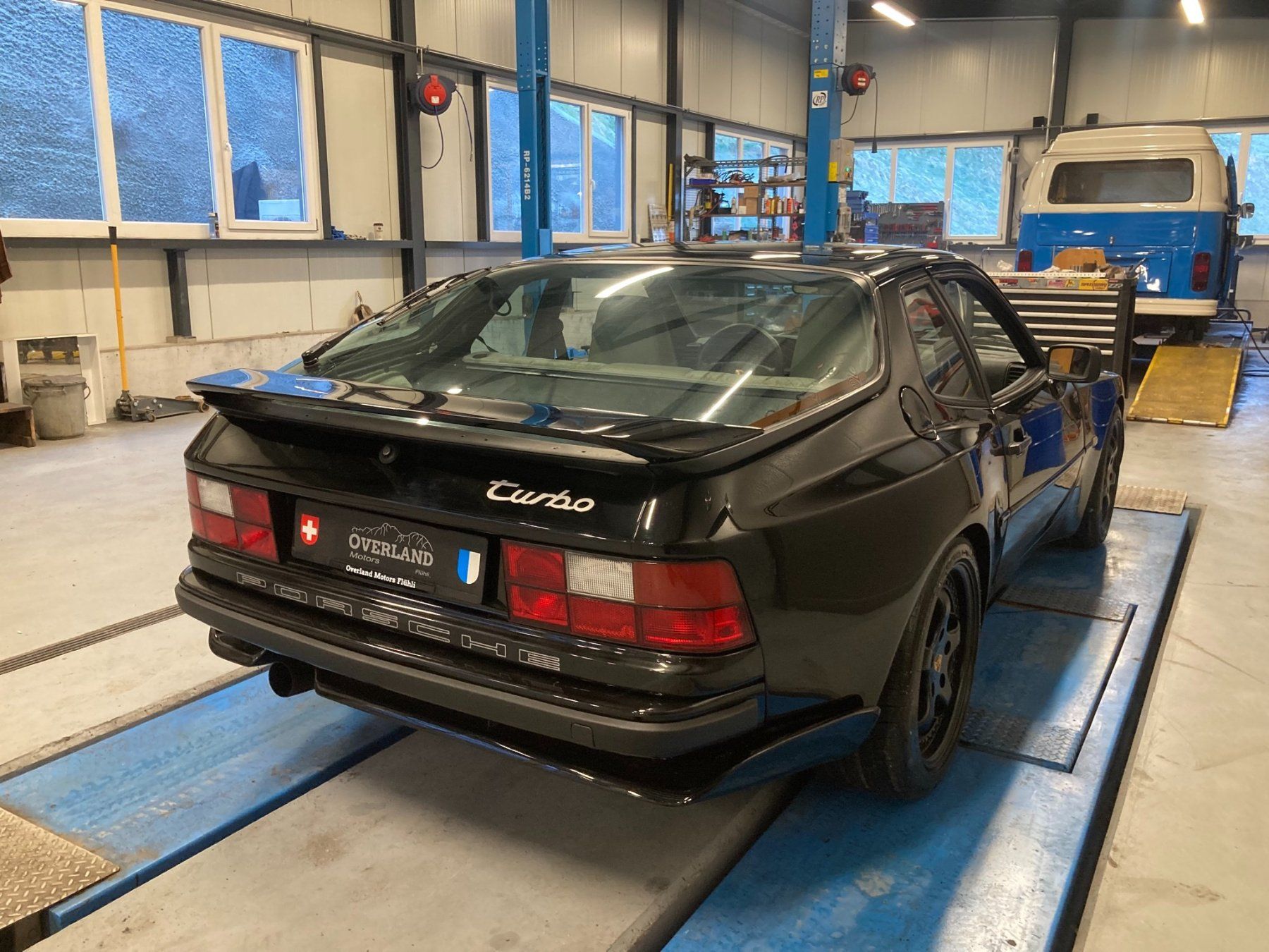 Porsche Automobili: PORSCHE 944 Turbo (S) – Usato da Flühli LU venduto da Overland_Motors 3