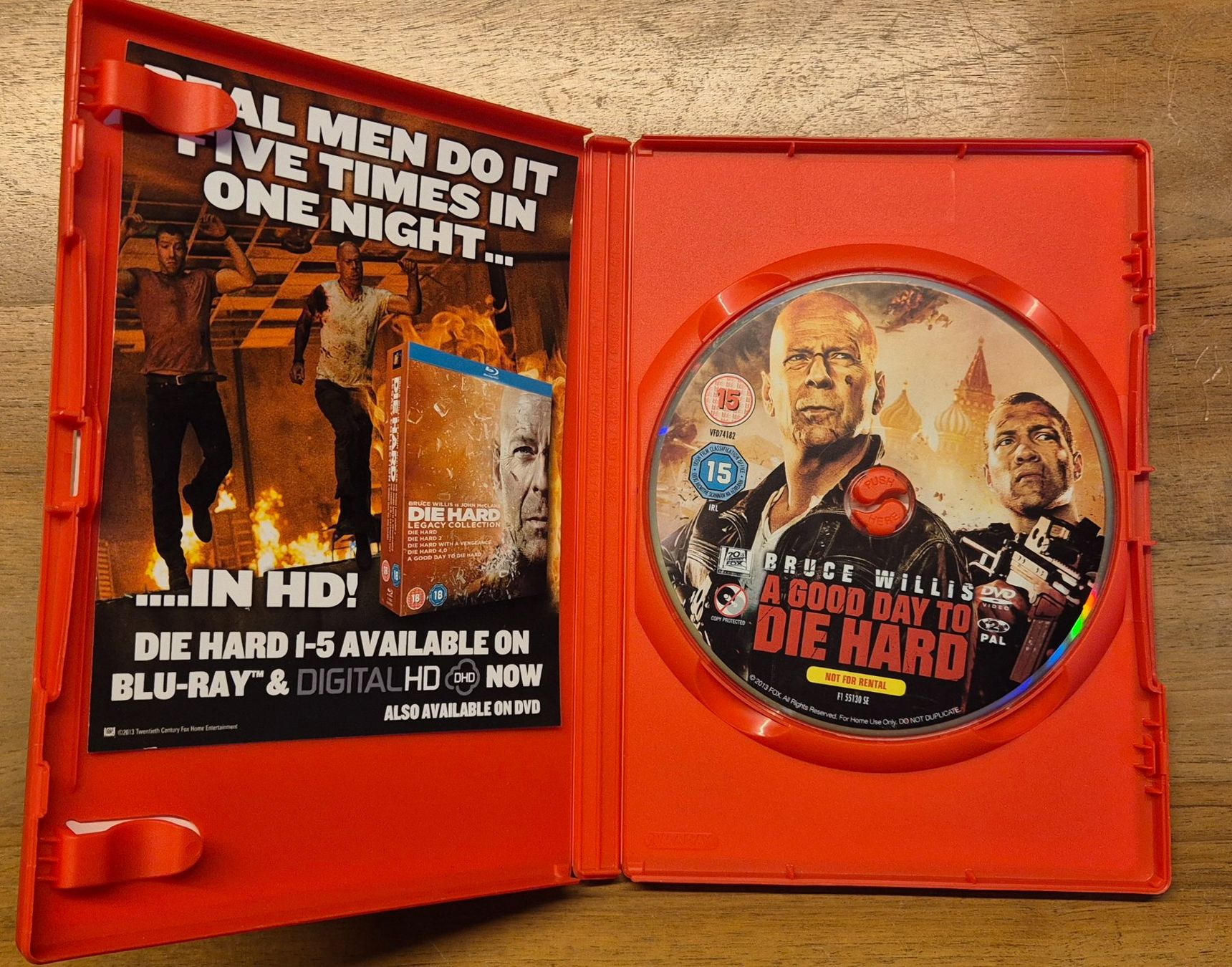 Tutti i DVDs: DVD "DIE HARD", Bruce Willis – Usato da Spreitenbach venduto da Weha9 2