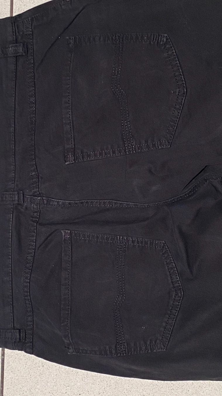 Manor Pantaloni: Herren Hose CHINO 33/32 schwarz – Usato da Hünenberg venduto da Ecila 3
