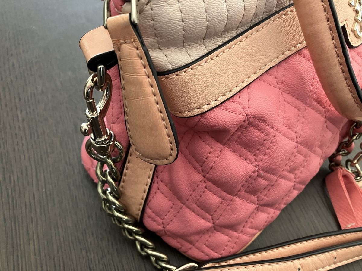 Guess Borse da donna: Guess Handtasche Rosa Weiss Beige – Usato da Zürich venduto da Dudu2020 3