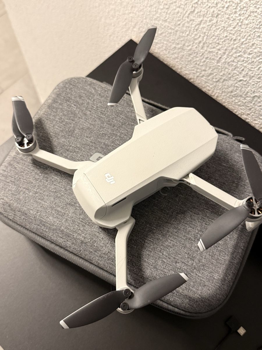 DJI Videocamere: DJI MAVIC MINI FLY COMBO SET  – Usato da Kleindöttingen venduto da lum_ty59 5