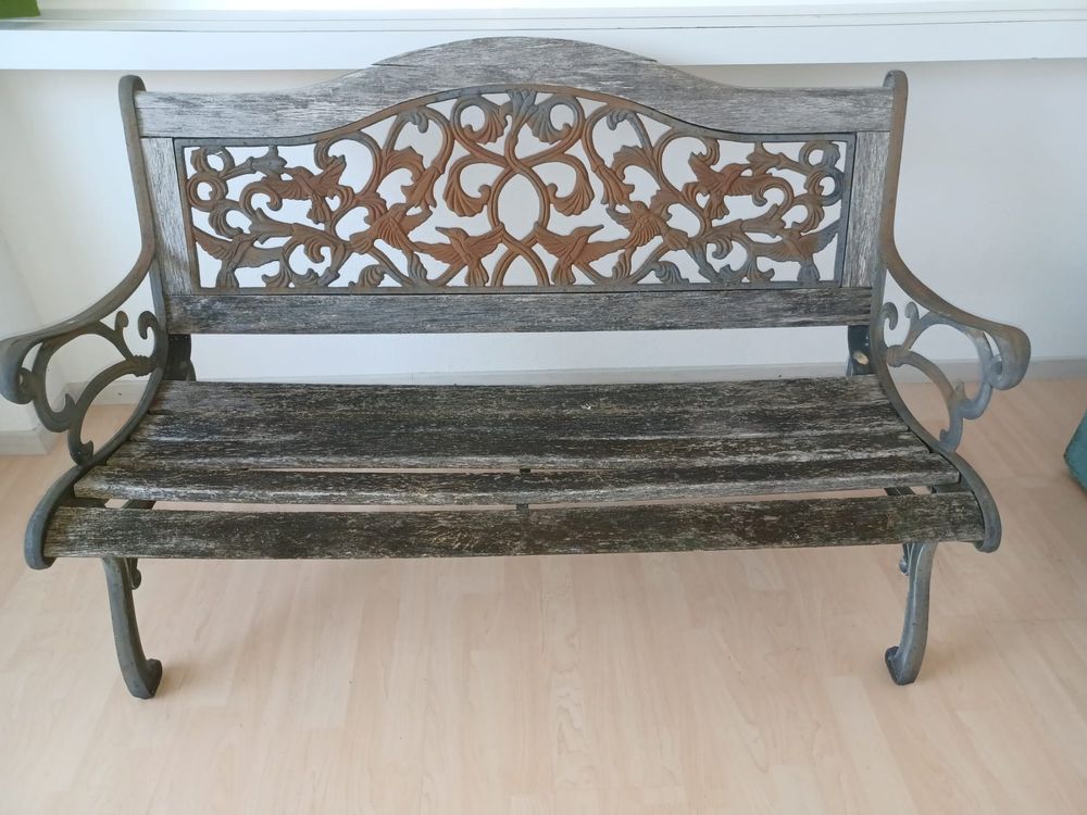 Vintage Gartenbank mit Lehne aus Gusseisen und Holz Kaufen auf Ricardo