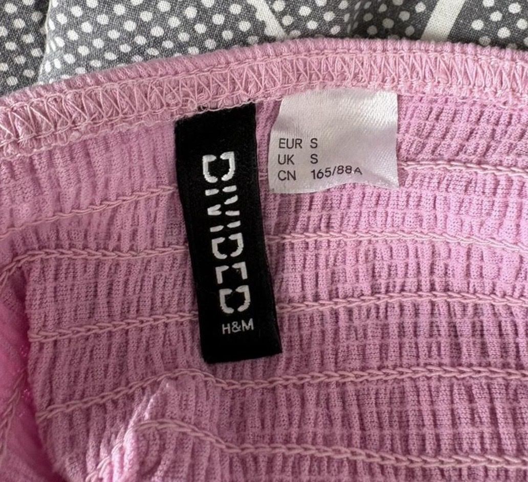 H&M Top: top rose manches bouffantes  – Usato da Ardon venduto da loanneroch 1