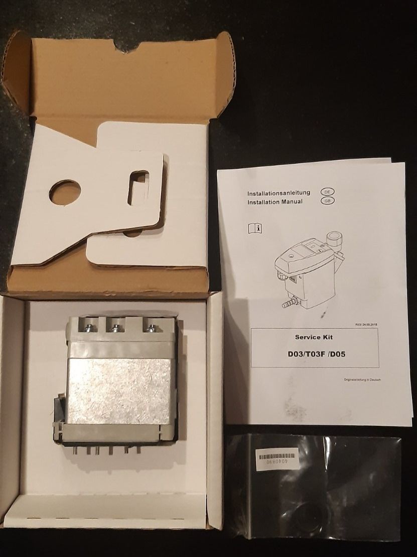 Altro per industria metallurgica: DONALDSON 1C334481 SERVIC KIT D05 01/14 – Nuovo (secondo la descrizione) da Engwang venduto da ChristophUhlmann 2
