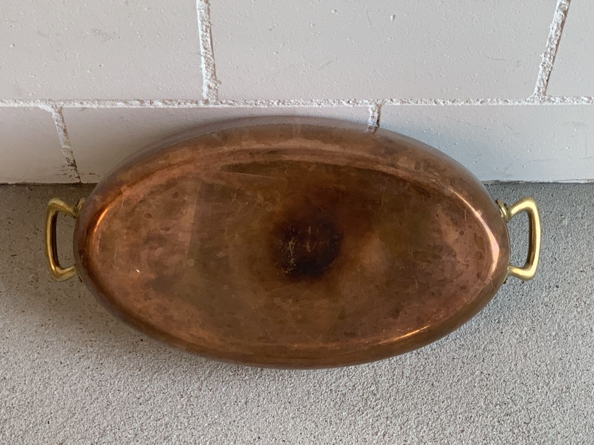 Servierplatten: Copper Oval Serving Dish (40cm long), with Brass Handles  – Gebraucht aus Immensee von vgitter