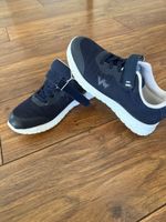 Basket VTY taille 37 