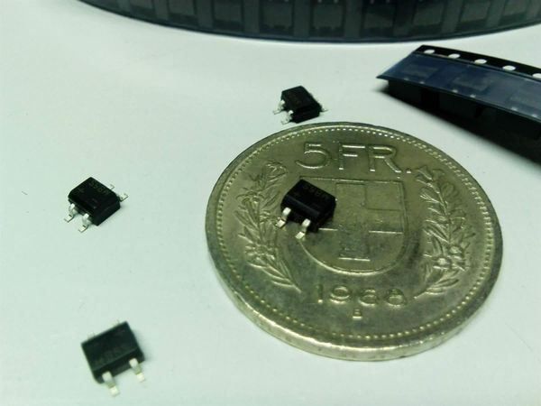 Componenti elettronici: Gleichrichter AC->DC Wandlung 0.5A 600V – Nuovo (secondo la descrizione) da Luzern venduto da Salefactory 3