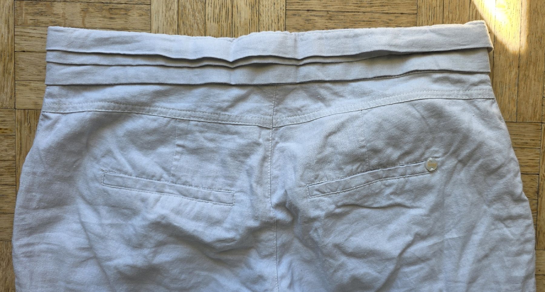 Pantalons: Bermuda en lin gris taille S – D'occasion à Yverdon-les-Bains par van_dq65 4