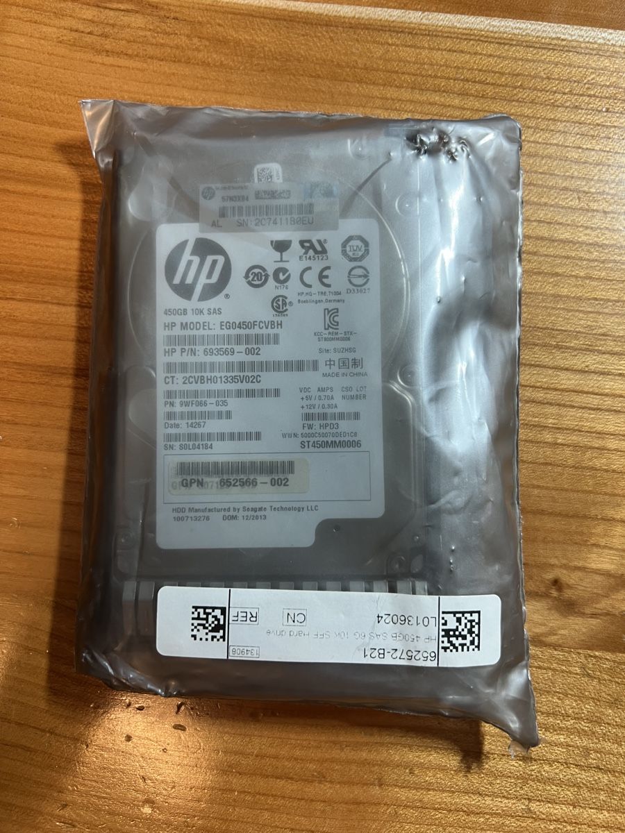 Hewlett Packard Dischi rigidi: HP 450GB 10K SAS Festplatte – Nuovo e nell'imballaggio originale da Lachen SZ venduto da pppww