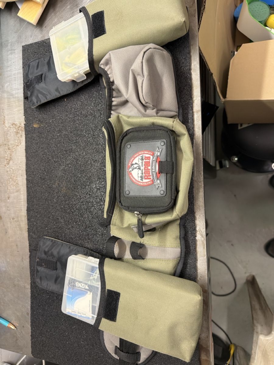 Taschen: Rapala Sling Bag – Gebraucht aus Nesslau von deo_fqt7
