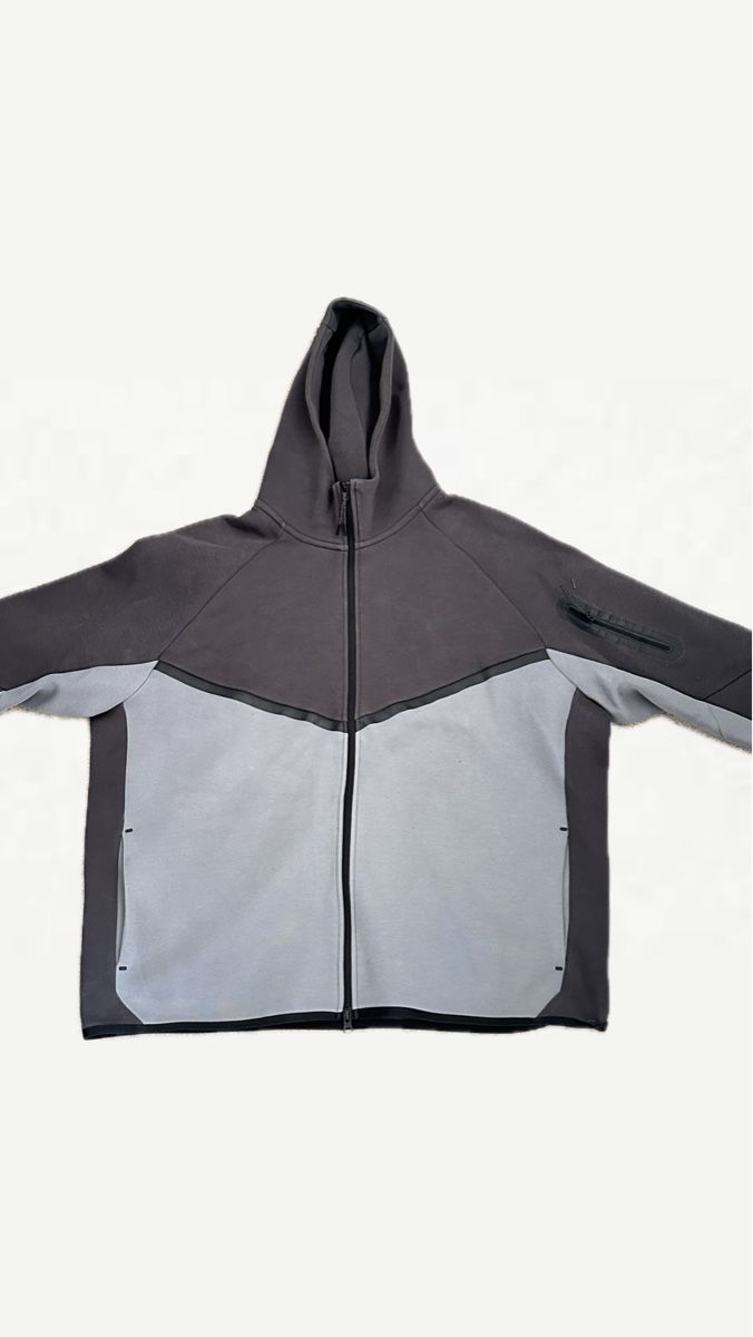 Vestes: Nike Tech fleece xxl /2xl Serie 2024/25 – Neuf (Voir description) à Riggisberg par Gs13_pn7srt