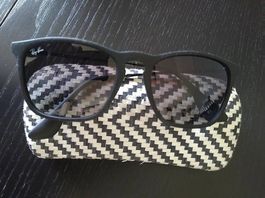 Lunettes de soleil Ray-Ban Chris RB4187