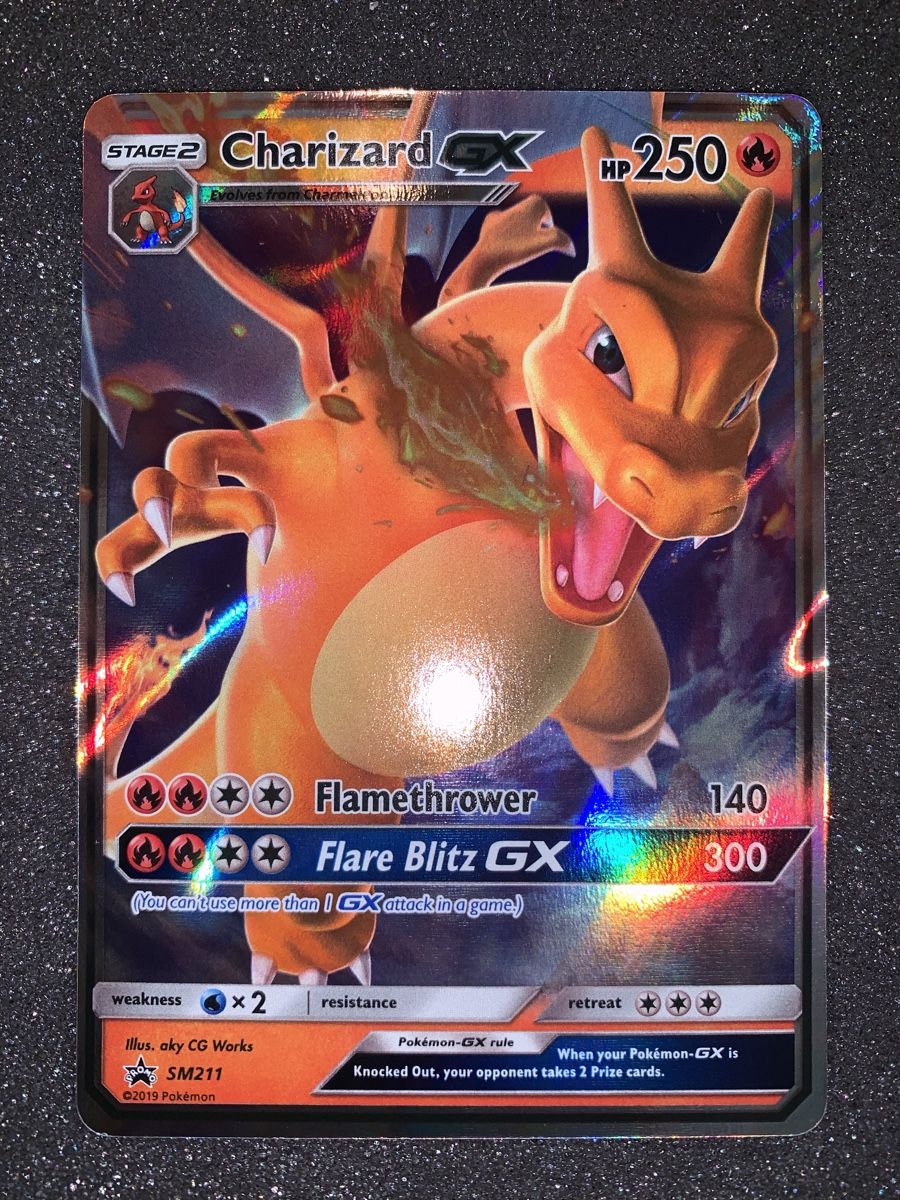 Pokémon Carte collezionabili: Charizard GX SM211 – Usato da Bironico venduto da ars_z6lb