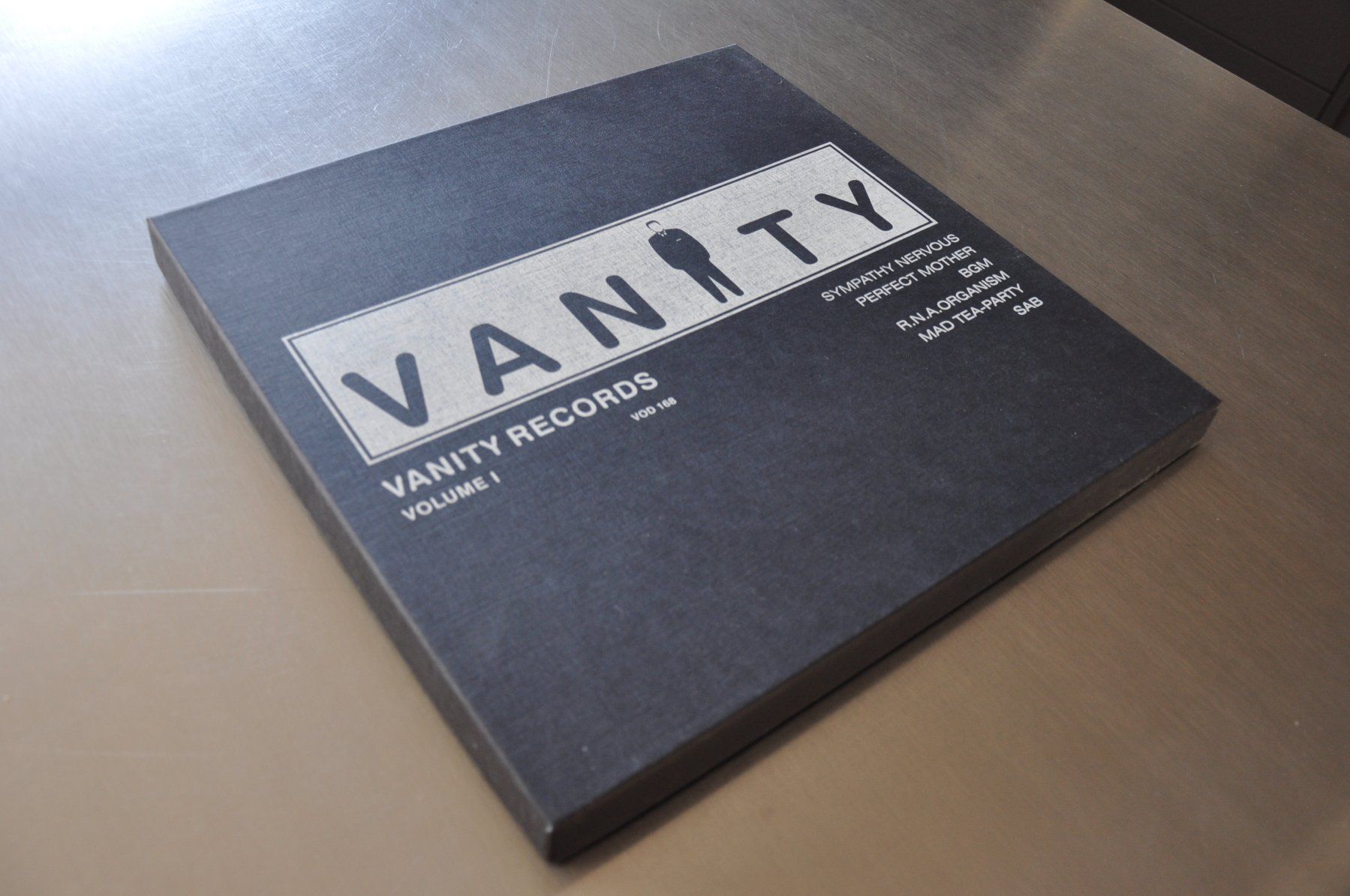 Schallplatten: VANITY RECORDS BOX 5LPS - VOLUME ONE - VOD 168 - INDUSTRIAL – Neu (gemäss Beschreibung) aus Sion von jaipur1401