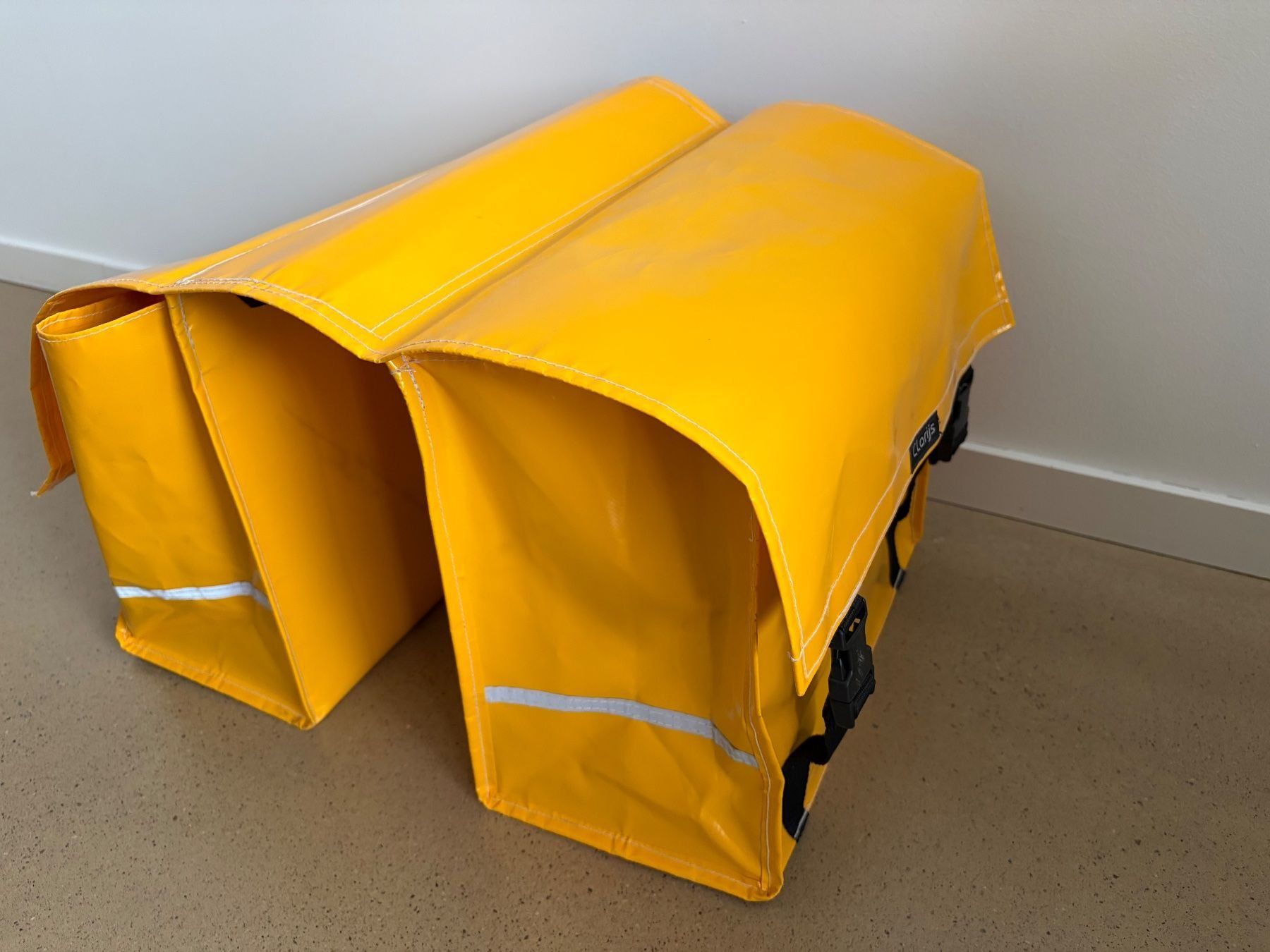 Ersatzteile: Clarijs 46L Velotasche / sacoche vélo – Gebraucht aus Fribourg von Kiki020