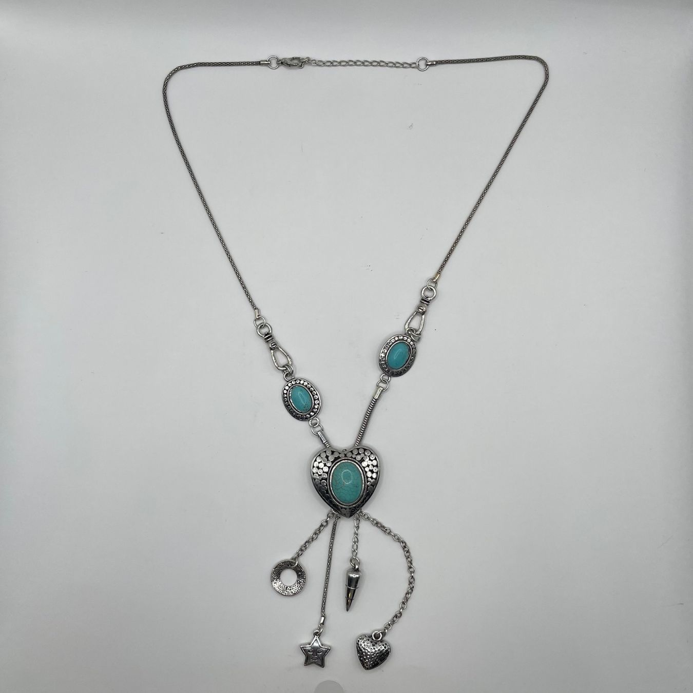 Catenine: Boho Statement Halskette lang Silberoptik Türkis Steine – Usato da Bubikon venduto da SwissSecondLife