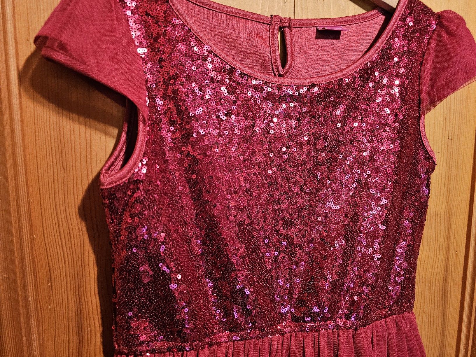 Vestiti & Gonne: Mädchenkleid Gr. 146 – Usato da Jaun venduto da astix 2
