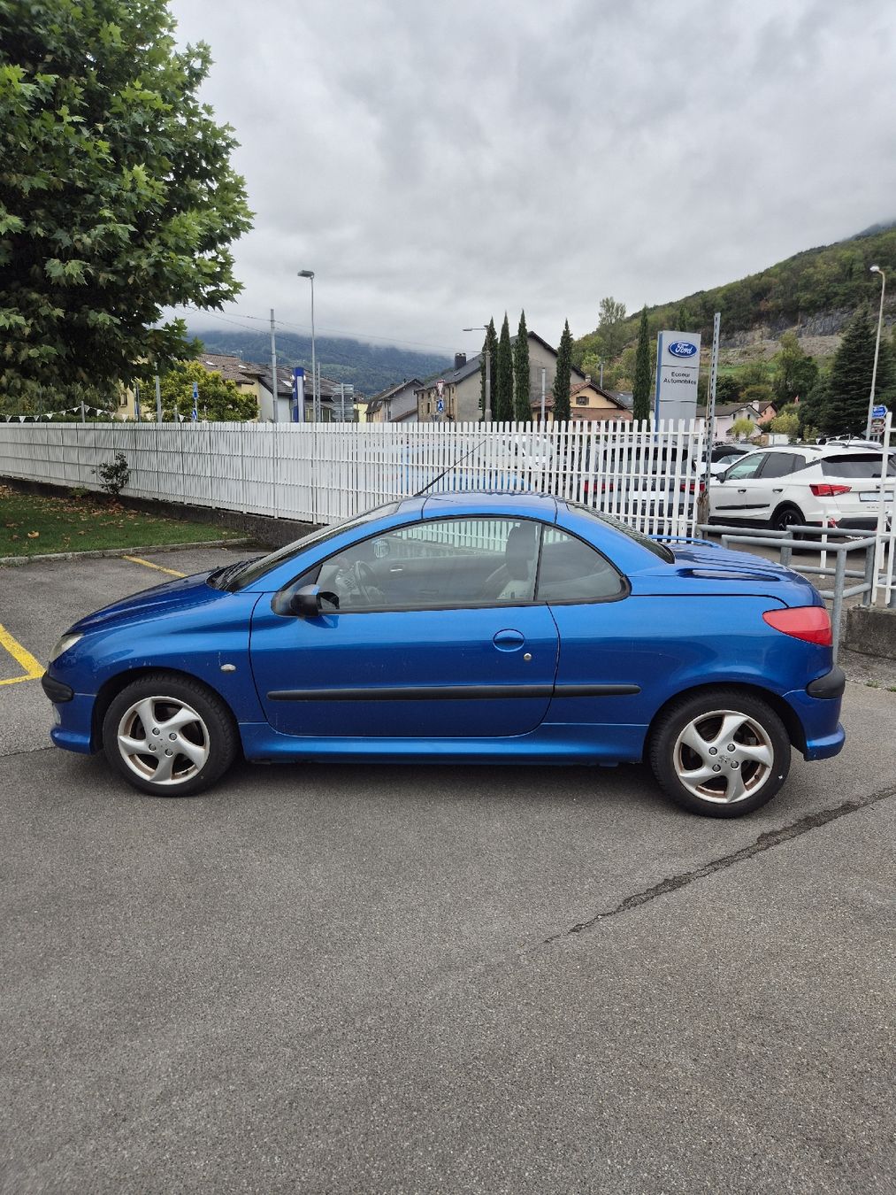 Peugeot Autos: Peugeot 206 CC – D'occasion à Collombey par dio_r5kh 4