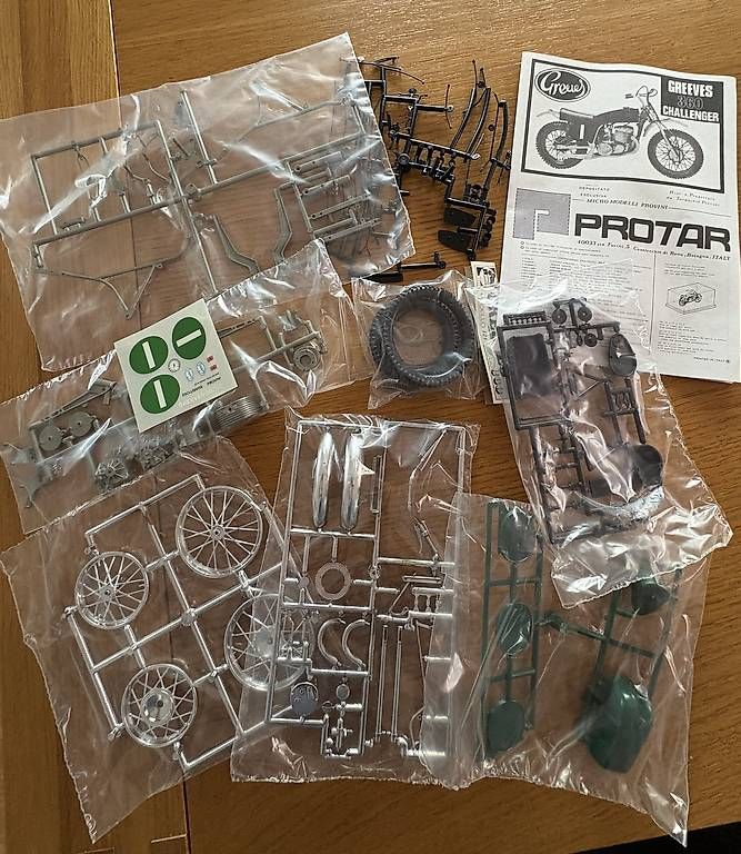 Kits de montage: Protar Greeves Challenger 360 Massstab 1:9 – Neuf (Voir description) à Trimbach par hberlinger 1