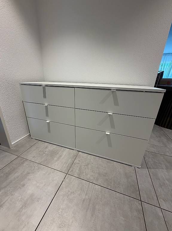 Kommoden: Kommode Weiss – Gebraucht aus Rickenbach SO von mvsxha