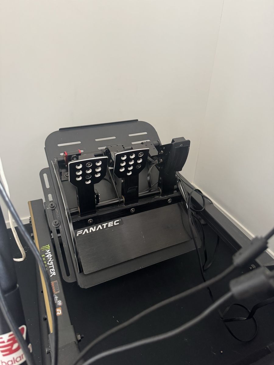 Fanatec Controller: Fanatec Simulator – Usato da Burgdorf venduto da Snoop_3402 1