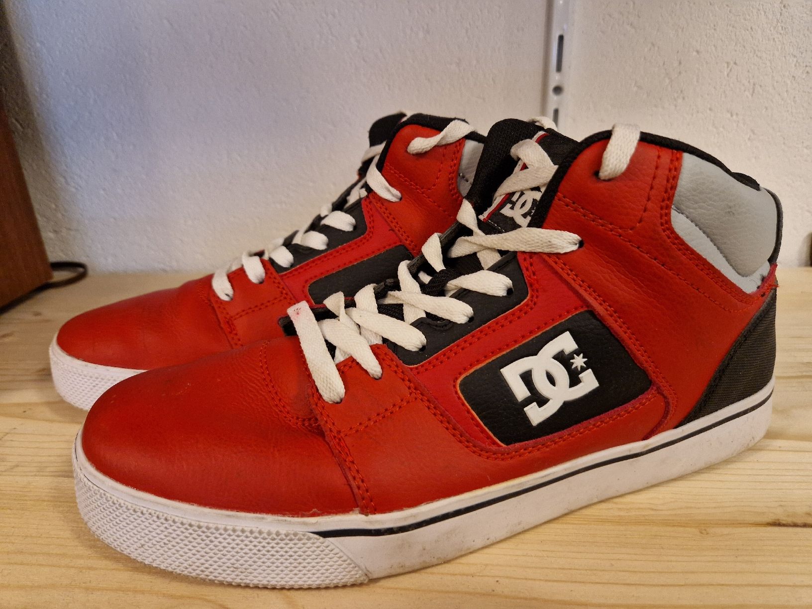 Scarpe da uomo: DC Schuhe – Usato da Einsiedeln venduto da Radiofreund