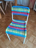 Bunter Stuhl für Kinder, ideal für den Sommer!