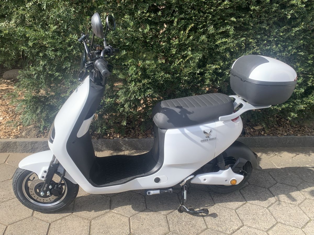 Wunderschne Elektro Scooter Gnstig Bildernull