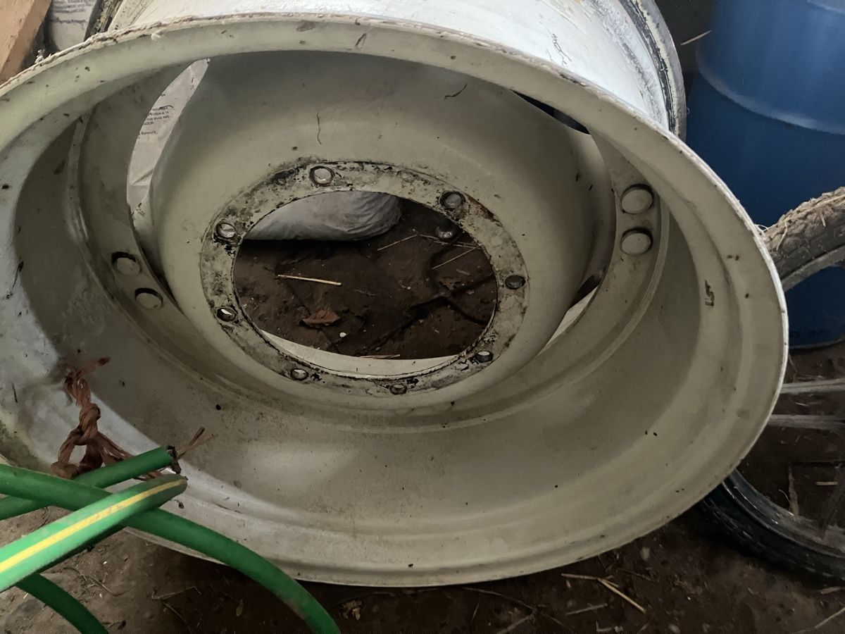 Cerchioni: Zwei Felgen 14x28 – Usato da Bigenthal venduto da xfighter27 1