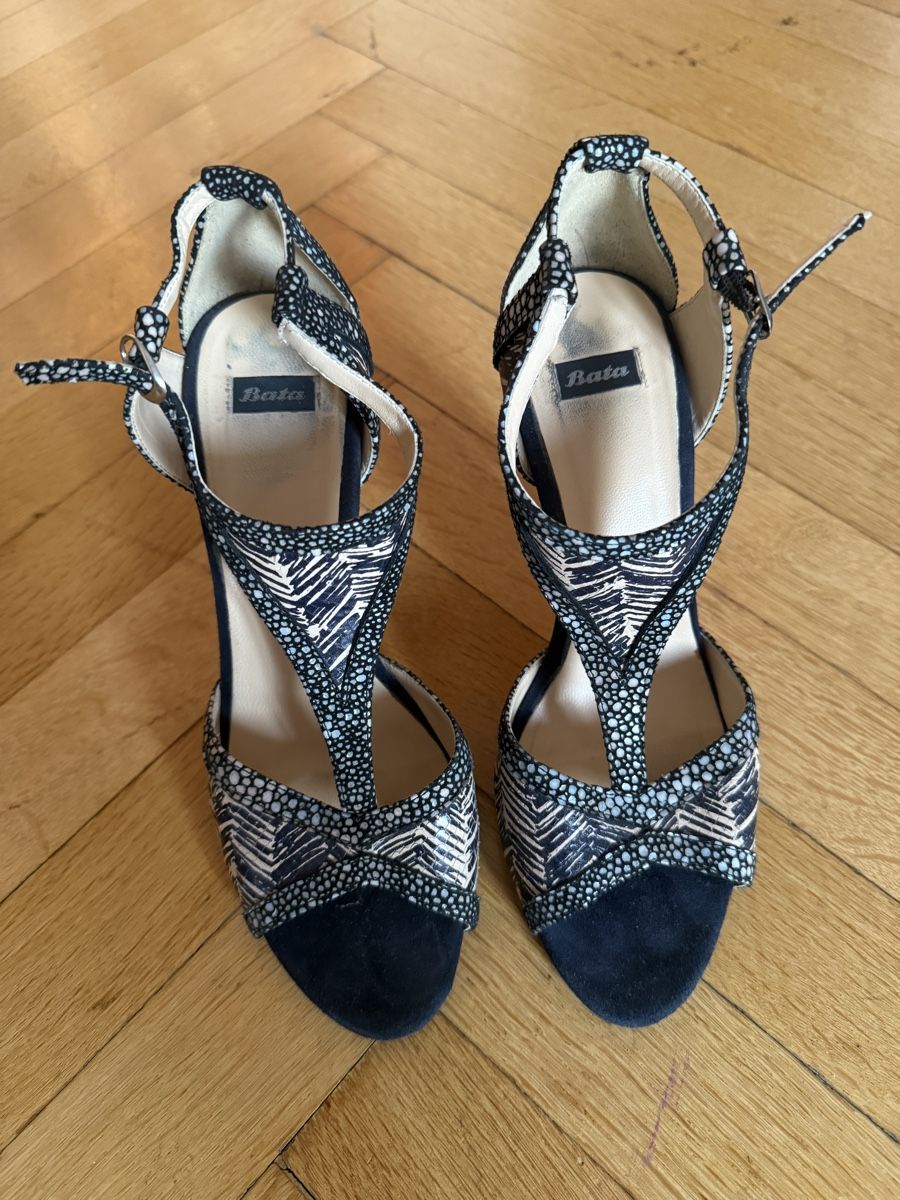Scarpe da donna: Sandales / chaussures à talons Bata T.40 – Usato da Lausanne venduto da Stephaniesdressing 3