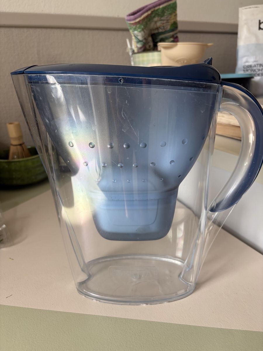 Brita Karaffen: Brita filter carafe  – Gebraucht aus Zürich von jcl_drd5