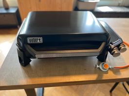 Weber SLATE Premium Plancha 56 cm – mit passender Abdeckhaub