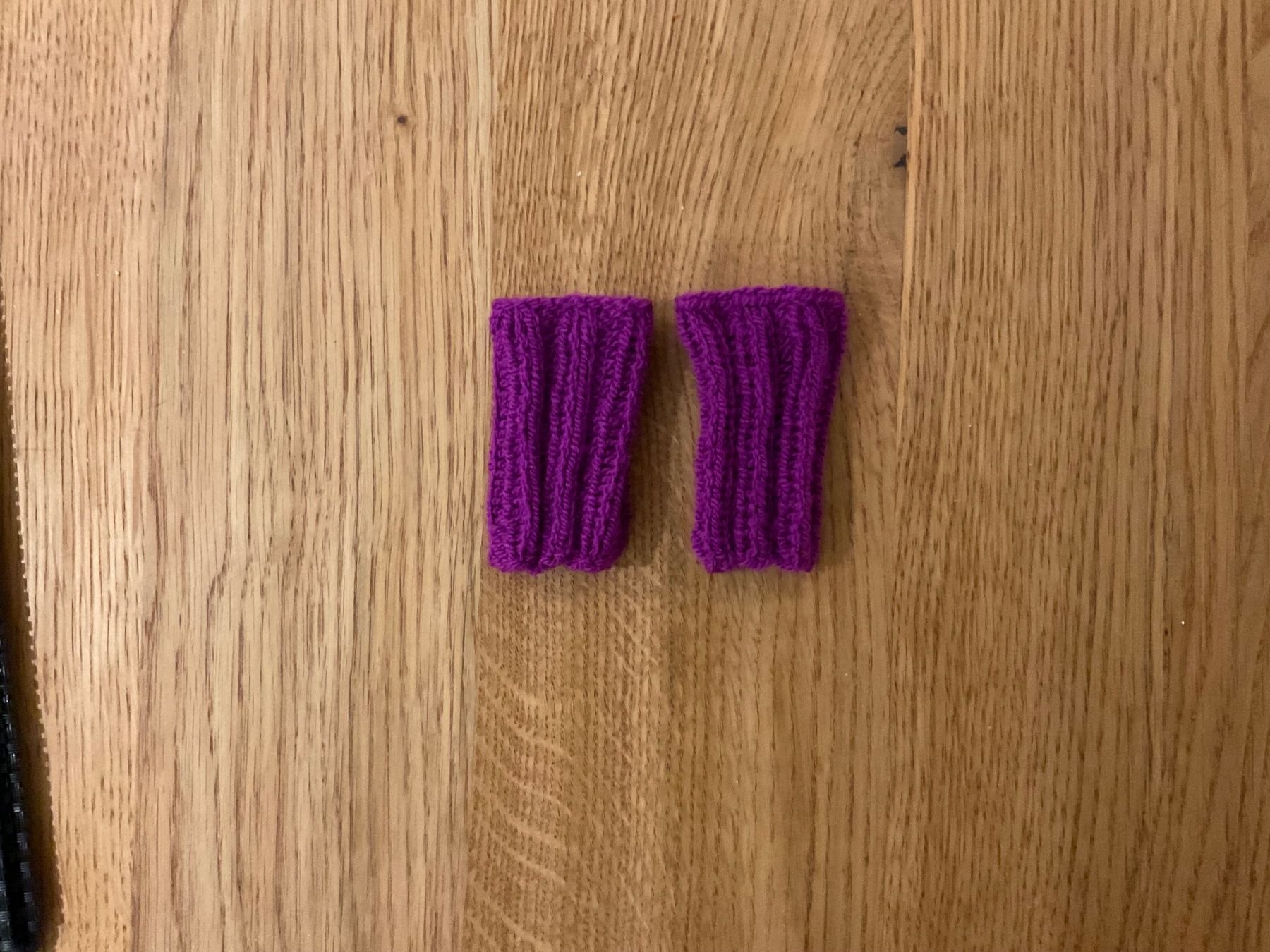 Guanti: Handgestrickte Kinder - Pulswärmer Amedisli – Nuovo (secondo la descrizione) da Wetzikon ZH venduto da FeeF