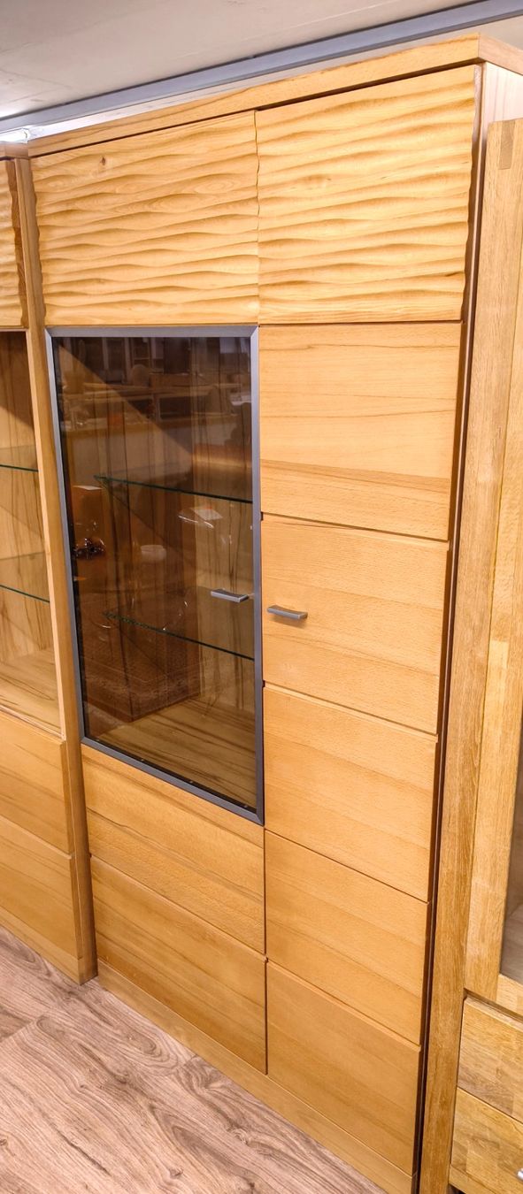 Vitrines: Vitrine mit Glastür – D'occasion à Basel par bk_brockibasel