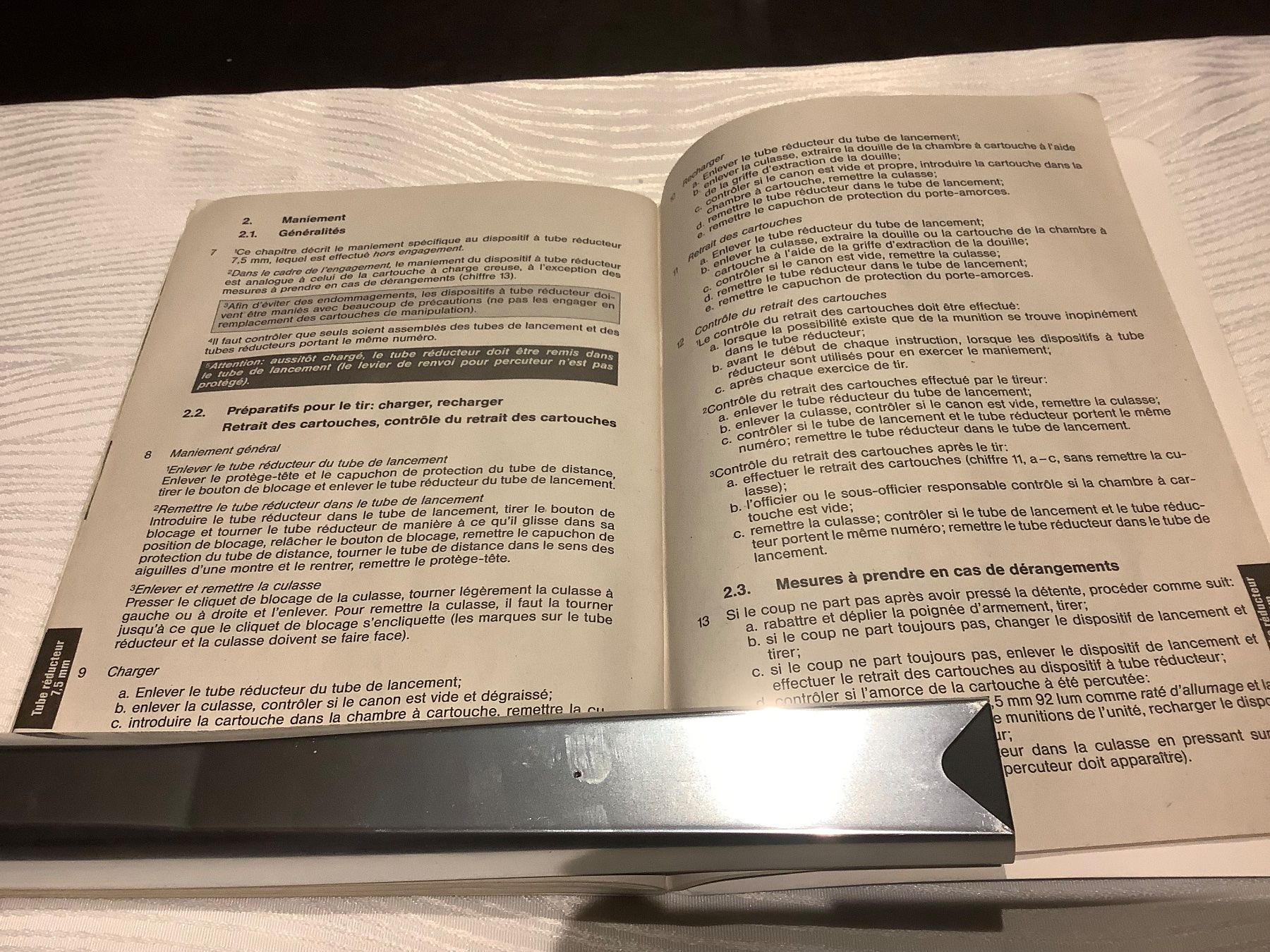 Livres: Le Panzerfaust (PzF) – D'occasion à Massongex par Nitramas 5