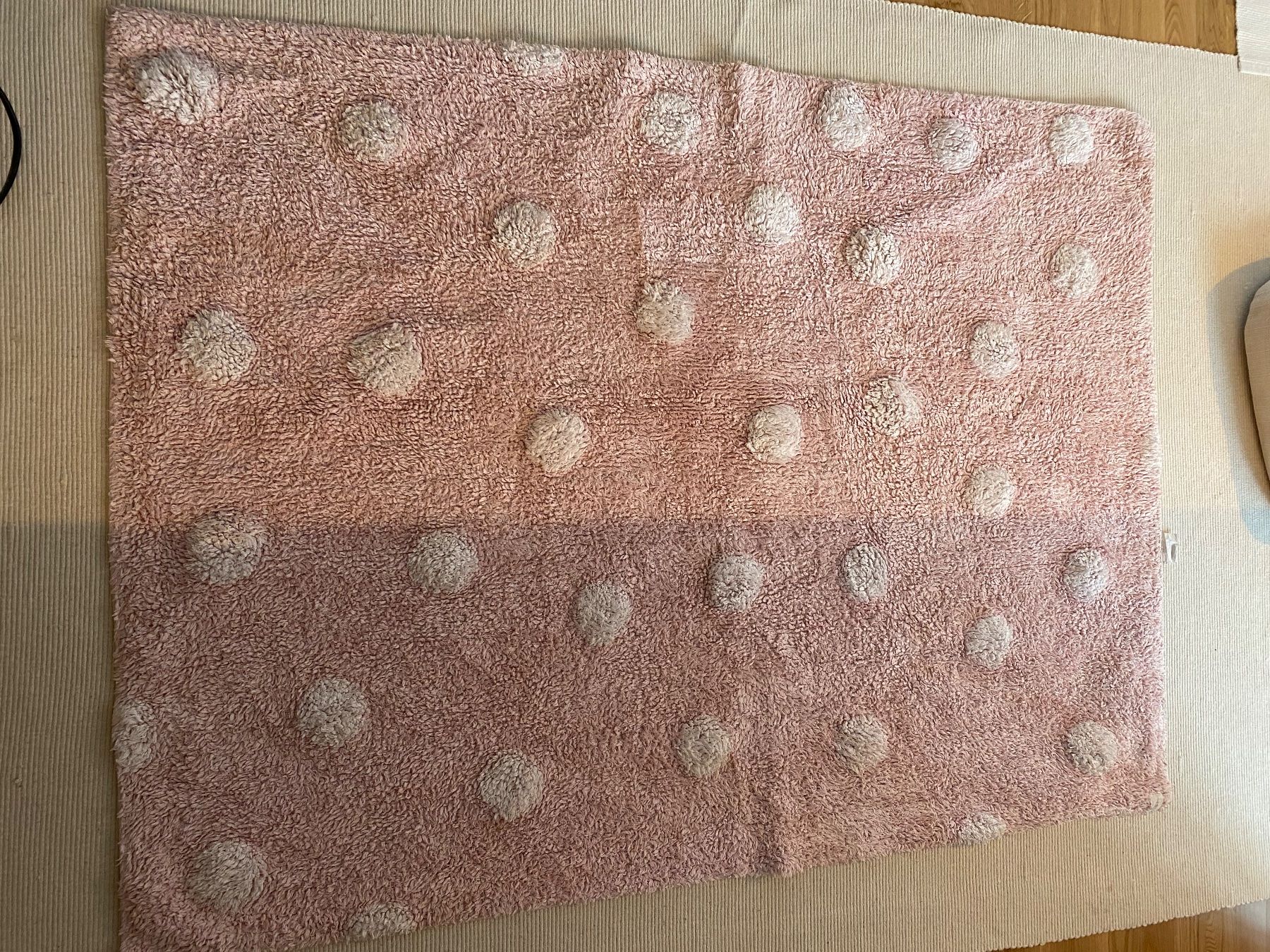 Pfister Tappeti: Kinderteppich rosa von Lorena Canals Pfister – Usato da Killwangen venduto da Fefy 2