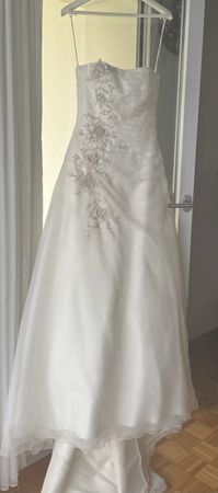 Wunderschönes Brautkleid, Grösse 38,Elegant für den Tag!