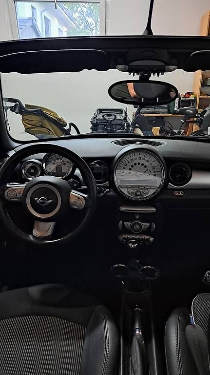 Autos: Mini Cabrio 1.6 R57 – Gebraucht aus Salmsach von Tamer329 1