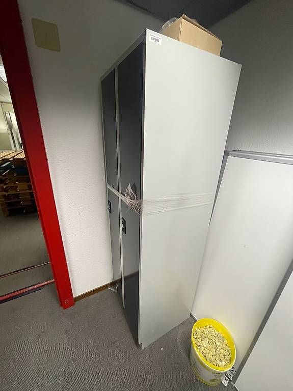 Porte manteau: Verkauft wird eine Occasion Garderobe – D'occasion à Bern par fac_d255 1