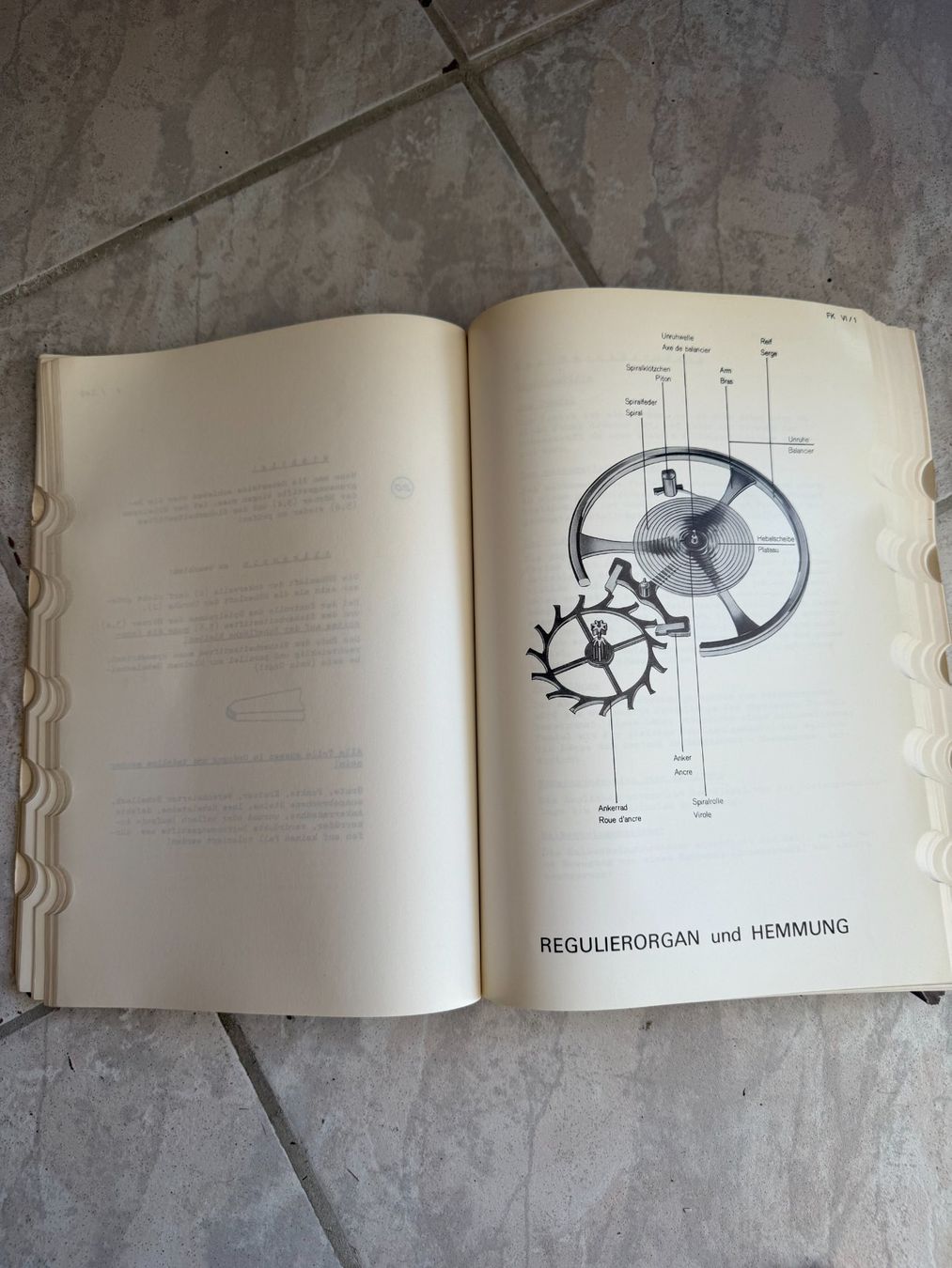 Orologi: Uhren Fachkunde Buch – Usato da Worblaufen venduto da chronyves 2
