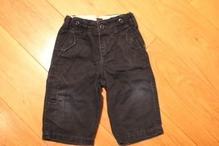 Lotti & Set di vestiti: Hose 2 pantalons GAP taille 6-12 mois – Usato da Athenaz (Avusy) venduto da cyrano476 3