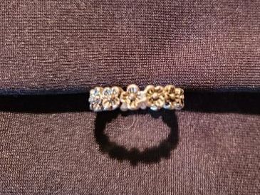 Ringe: Ring mit Blumen, silberfarben – Gebraucht aus Zollikofen von WhiteCat