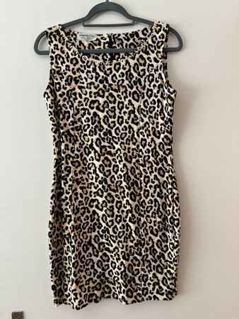 Kleid ean13