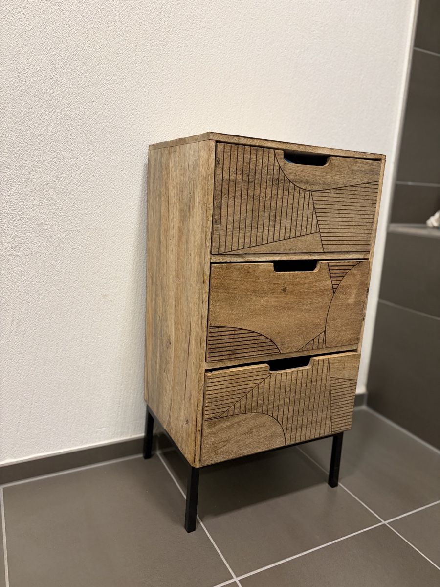 Maisons du monde Commodes: Kommode Holz 3 Schubladen Maison du Monde – D'occasion à Mettmenstetten par F.vieira 2