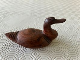 Statuetta anatra in legno