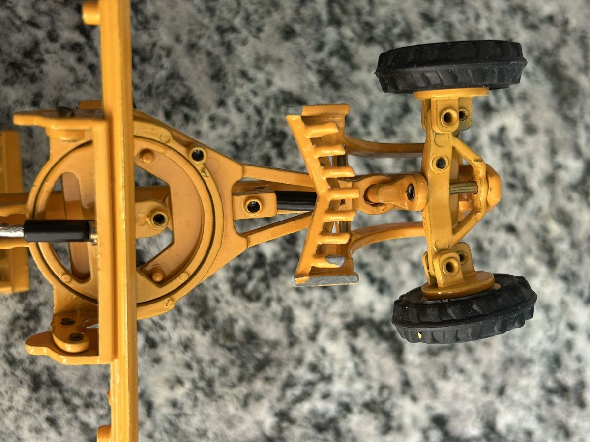 Joal Kit di modellismo & Modellini statici: Caterpillar Greder, 1:50, Joal – Usato da Horw venduto da Tigercat635 4