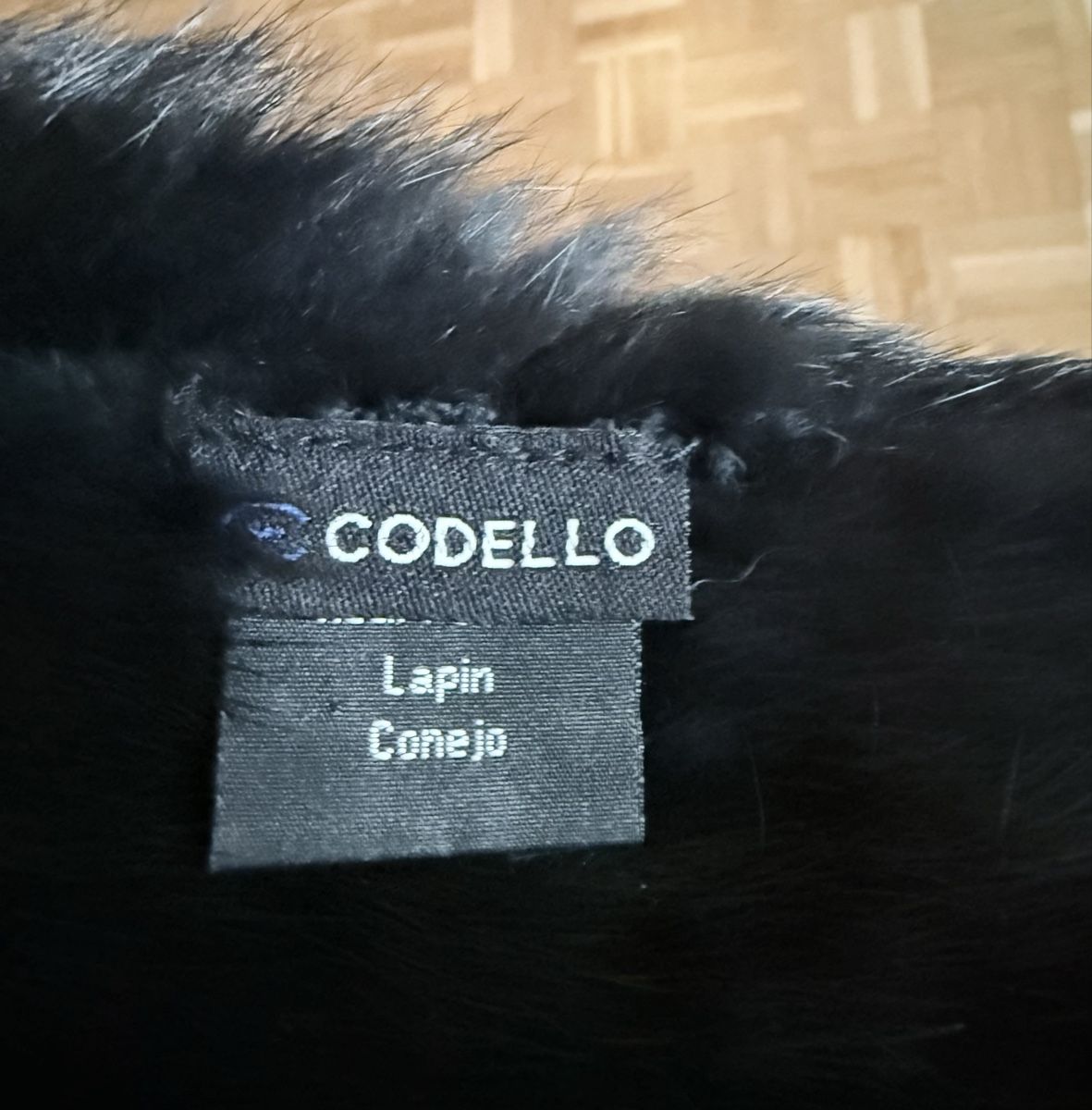 Codello Foulard & Sciarpe: Codello Rabbit Fur Scarf - Warm & Elegant Winter Style! – Usato da Epalinges venduto da Lily2006 3
